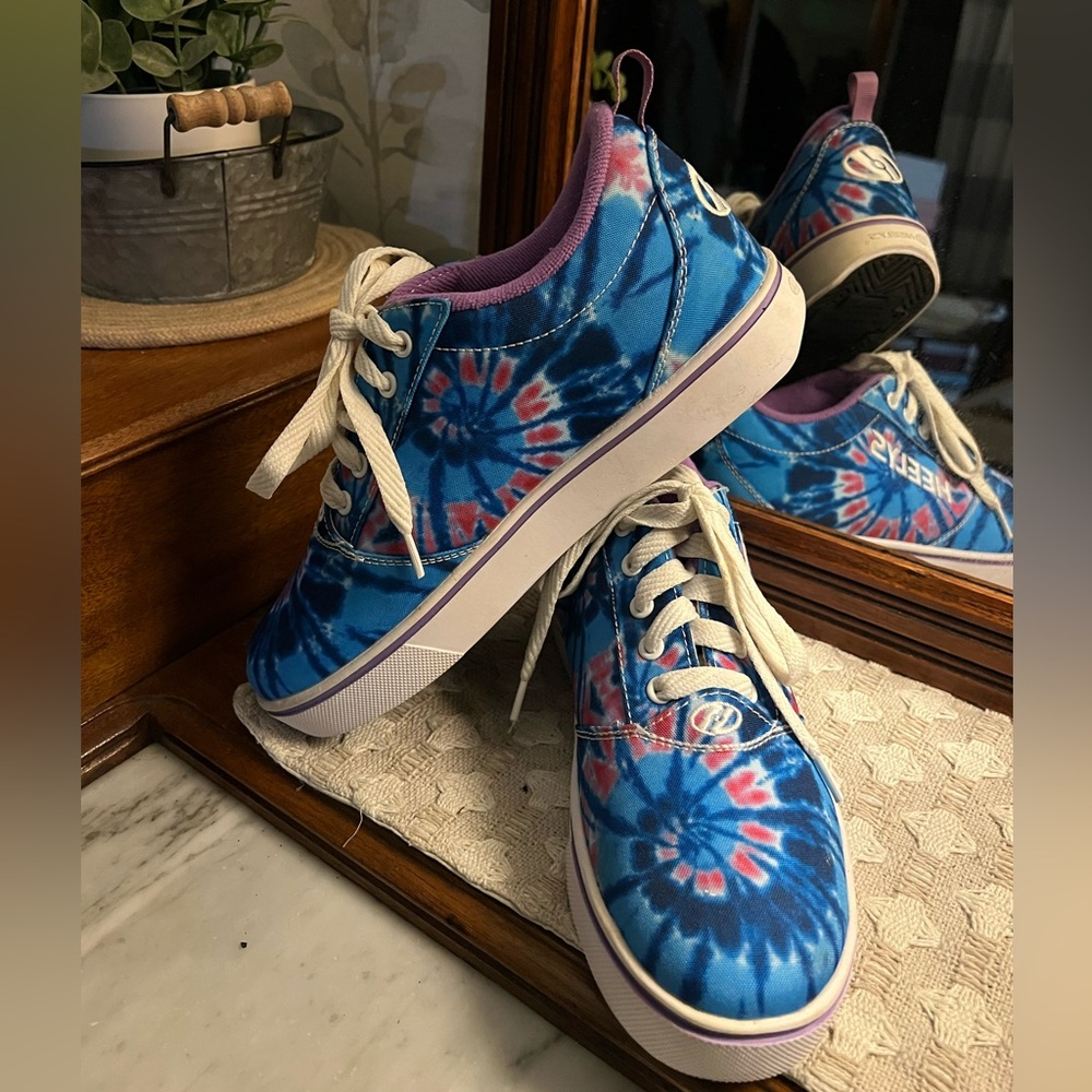 HEELYS Classic Pro 20 Prints Tie Dye Casual Sneakers Blue Purple Girl's Size 7‎
